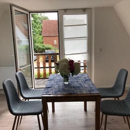 Die Graefin Auf Ruegen - Ferienappartements Parchtitz Exterior foto